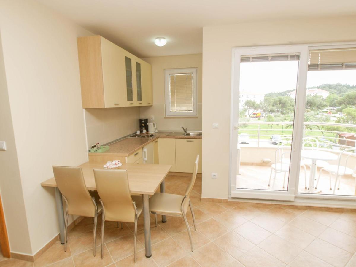 Apartments Villa Bondi Makarska Exterior foto